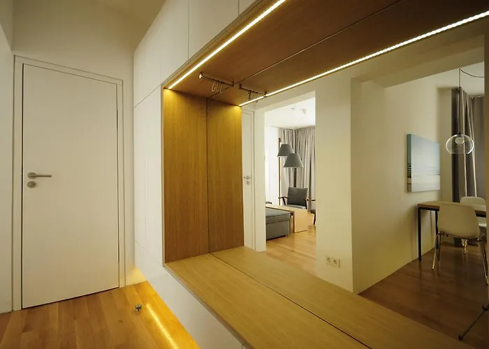 Design Apartment In Park