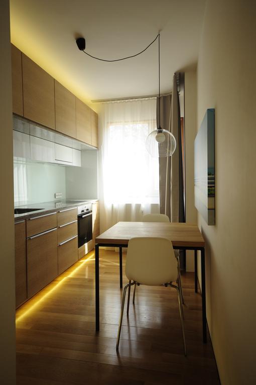 Design In Park Apartment *